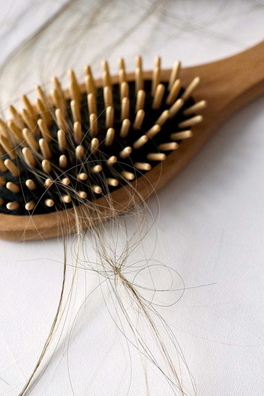 8 Mitos sobre la caída de pelo - Blog Olistic