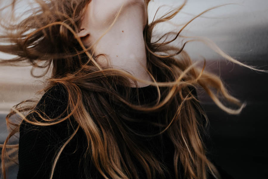 Cómo mejorar la salud del cabello desde un enfoque holístico - Blog Olistic