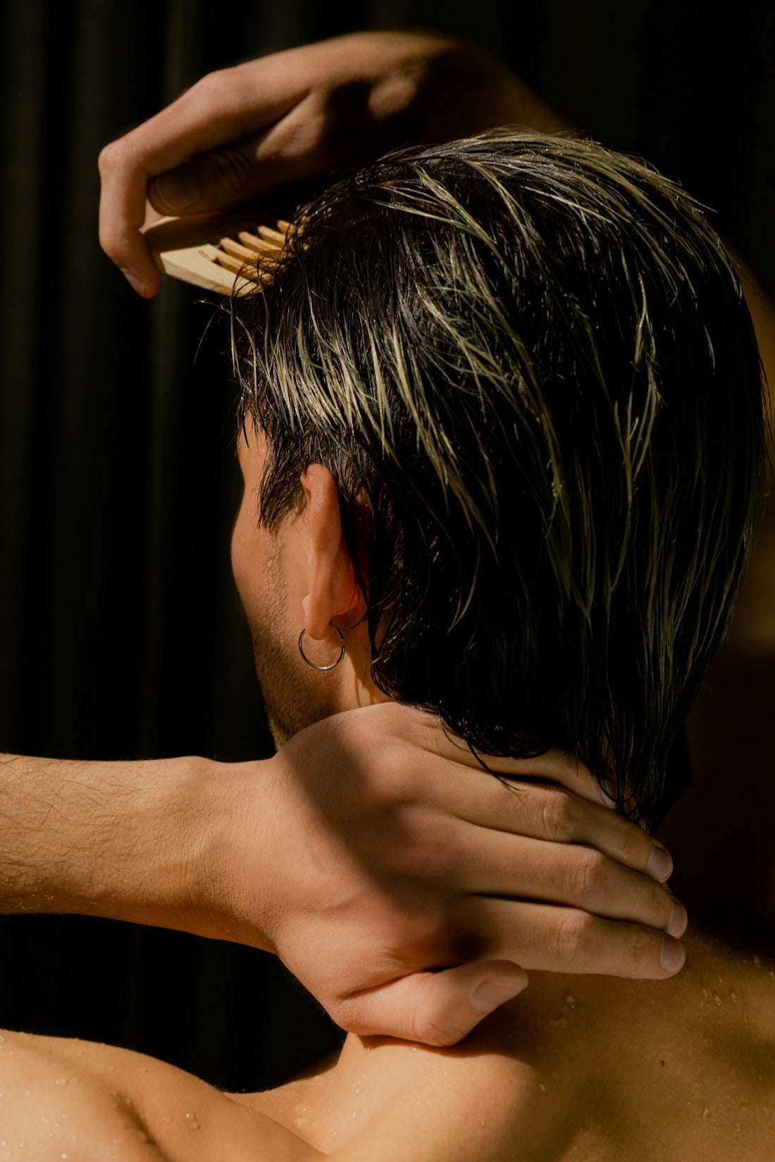 Cosa assumere per la caduta dei capelli in un uomo?