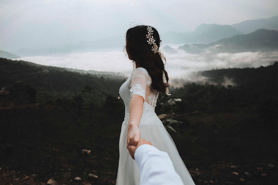 Inspiración novias: Peinados semirecogidos para el día de la boda - Blog Olistic
