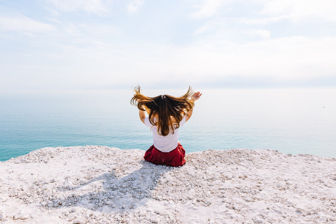Caída de pelo en verano: descubre cómo combatirla