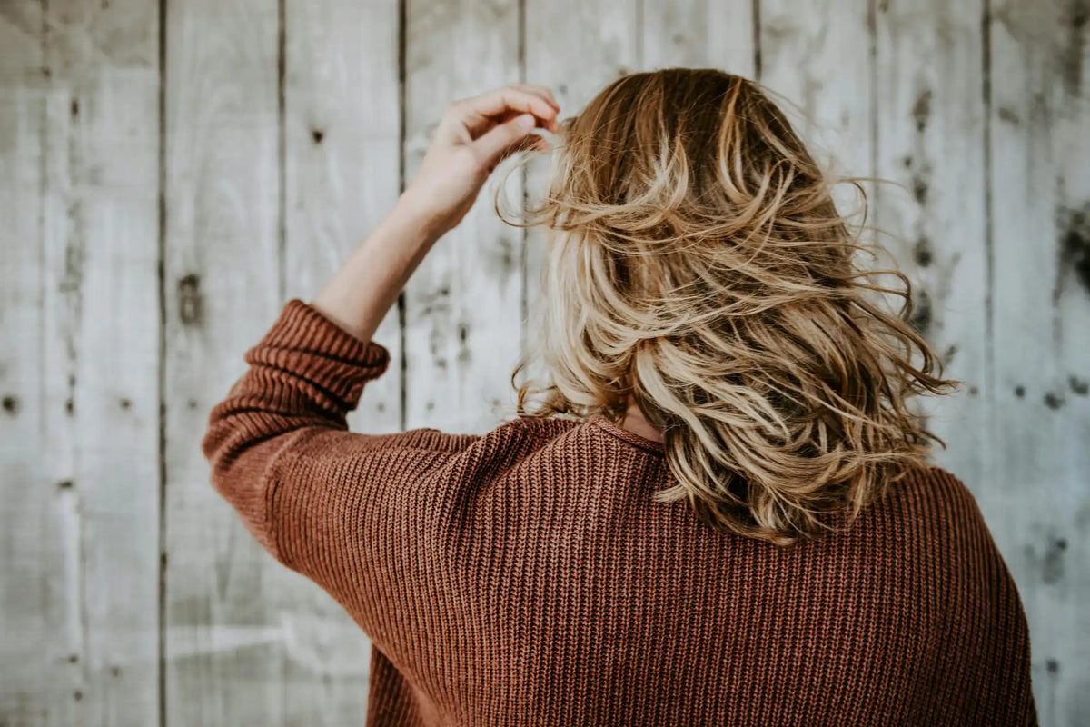 Quantos cabelos perdemos por dia e como avaliar a queda de cabelo - Blog Olistic