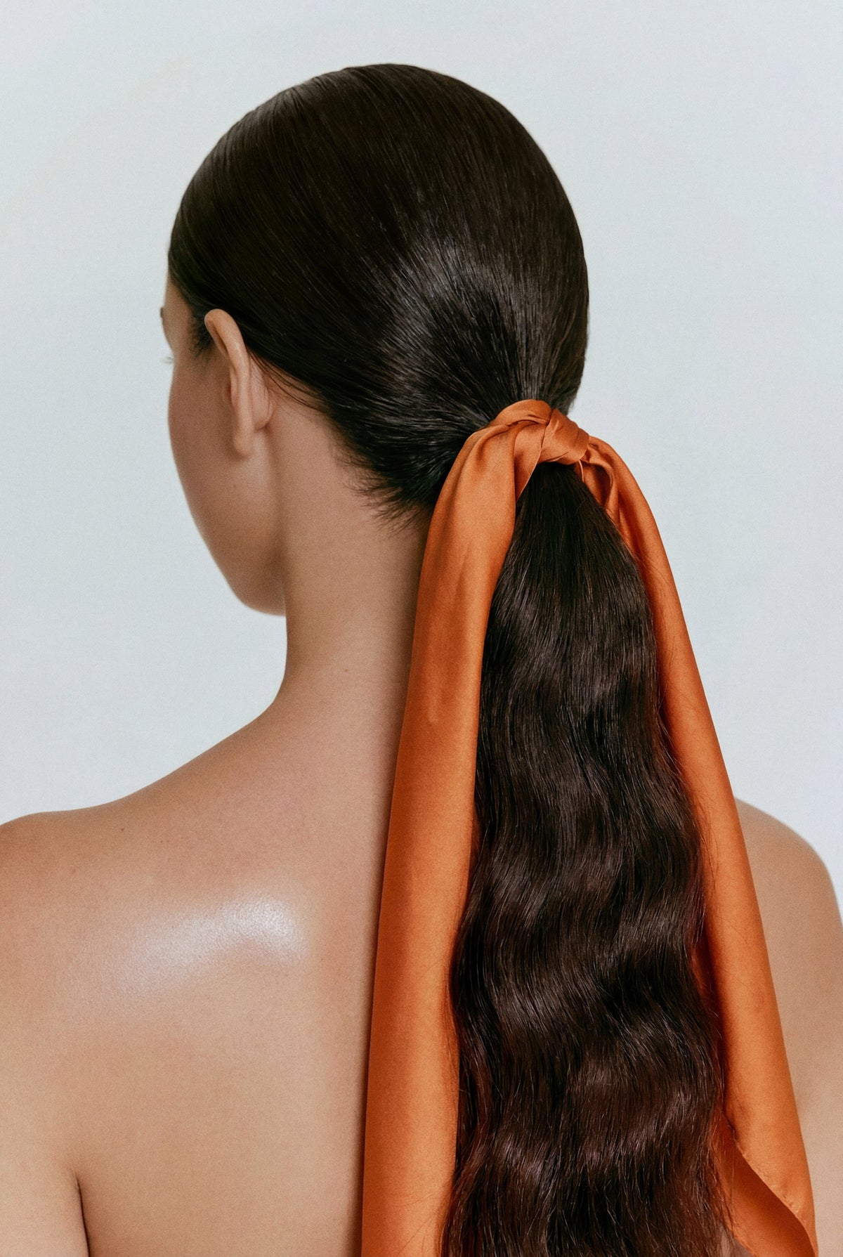 Como eliminar o encrespamento do cabelo ondulado: o segredo para umas ondas definidas e sem frizz